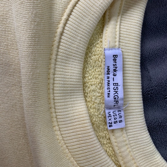 BERSHKA CROP TOP - Picture 3 of 3